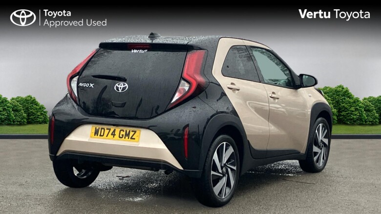 Toyota Aygo X 1.0 VVT-i Edge 5dr Petrol Hatchback